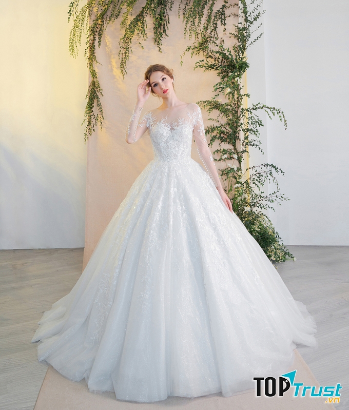 Tùy theo phong cách của bạn.