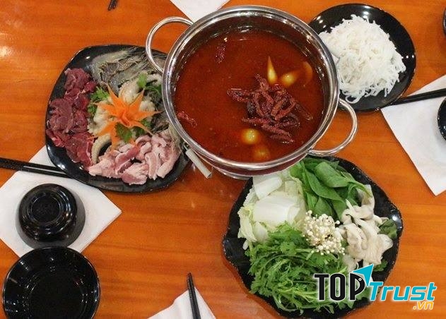 Lẩu ở Túy Tửu Lầu (nguồn facebook Túy Tửu Lầu)