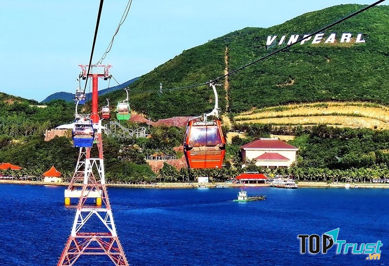 Tuyến cáp treo Vinpearl Land