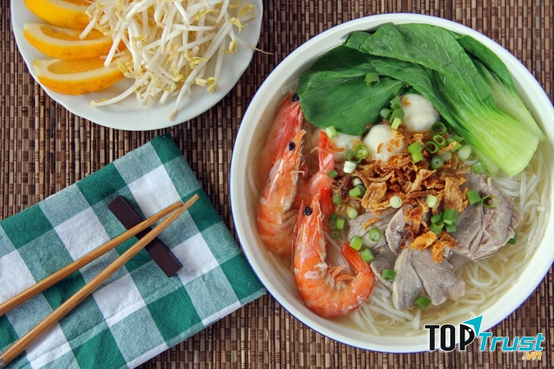 Tuyên Quán - Hủ Tiếu Nam Vang