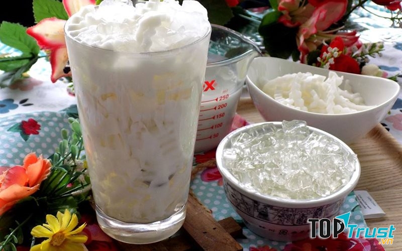 Chè dừa dầm (Ảnh minh họa)