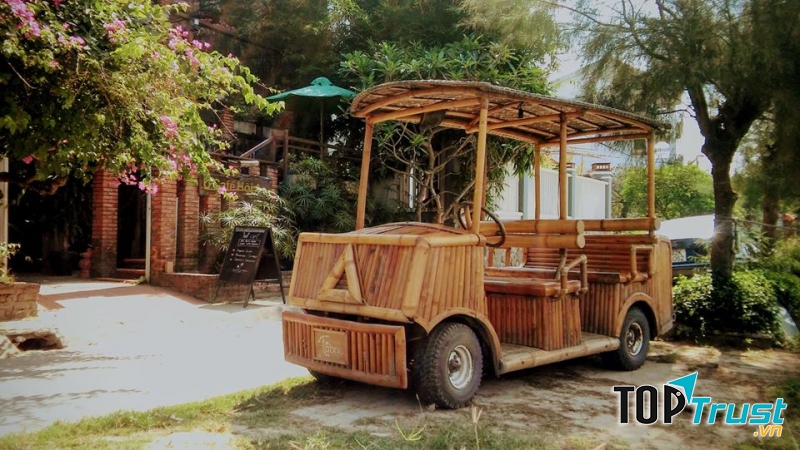 Quán U Cafe