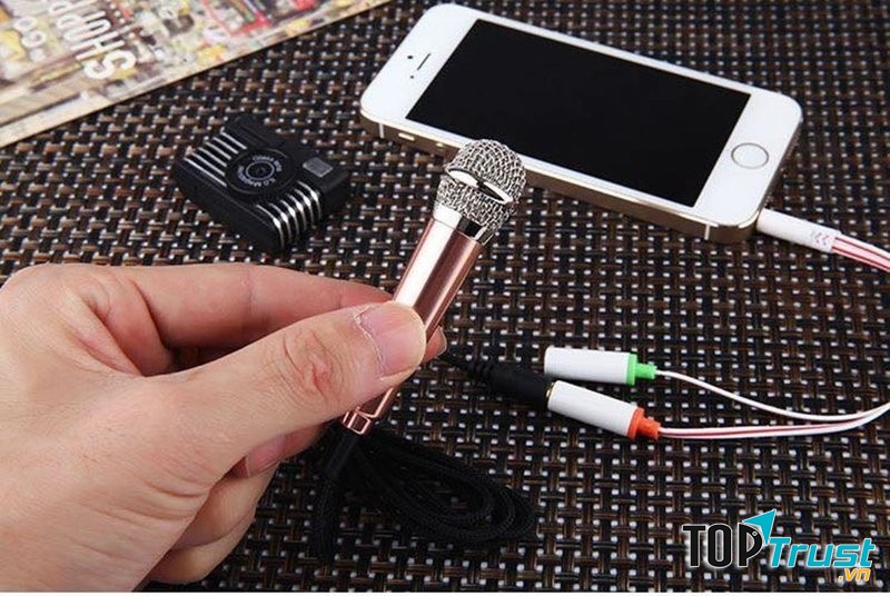 Bạn có thể hát bằng cả trái tim mình với ứng dụng Karaoke Pro hay nhất trên iPhone
