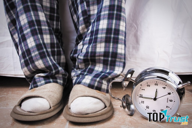 Uống nước không điều độ gây các vấn đề về thận