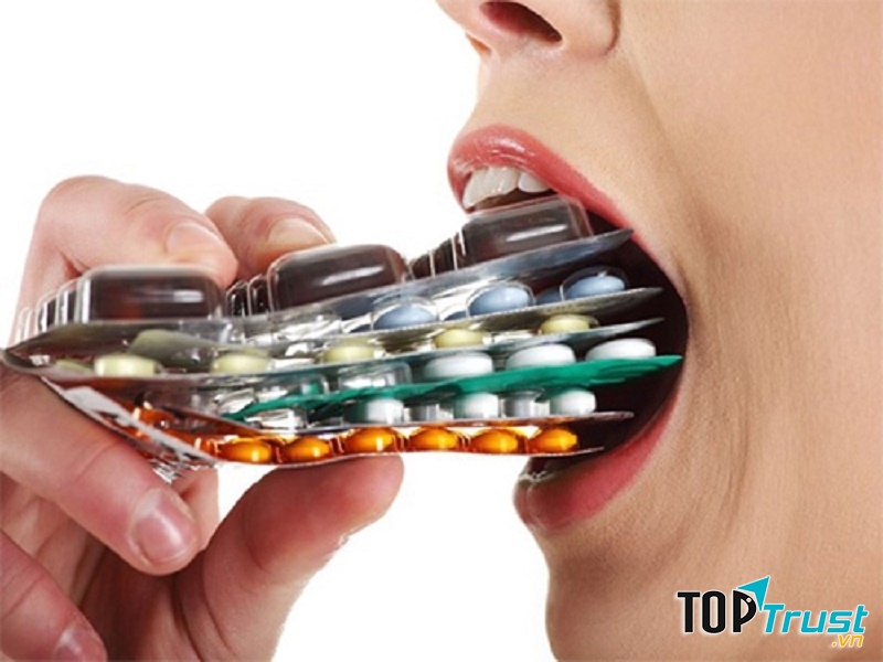 Thuốc Tây làm hao hụt vitamin trong cơ thể