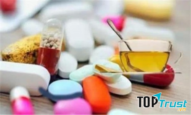 Uống thuốc với sữa, trà, cafe…