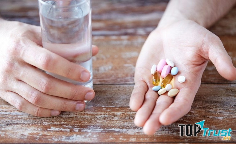 Cách đúng nhất là dùng nước lọc ấm