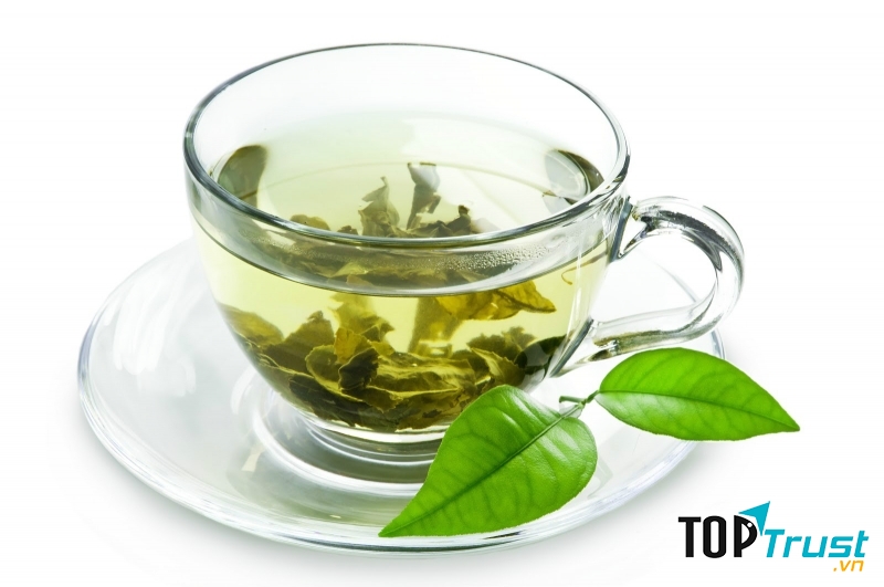 Uống trà xanh trong lúc làm việc, không dùng đường