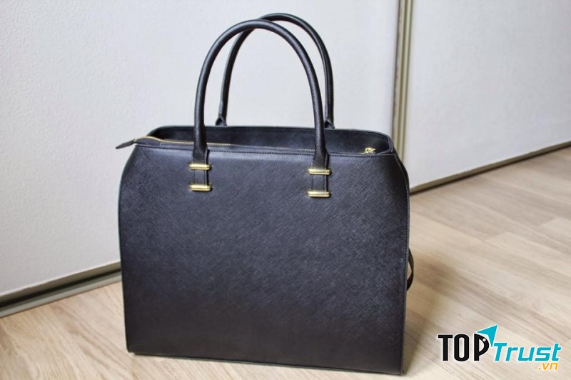 Túi H&M order tại @urbangirl_sg