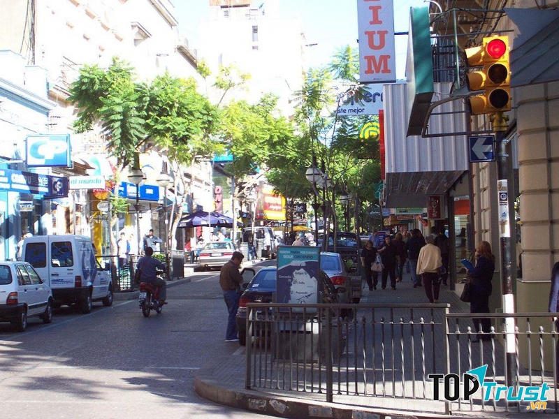 Giao thông tại Uruguay