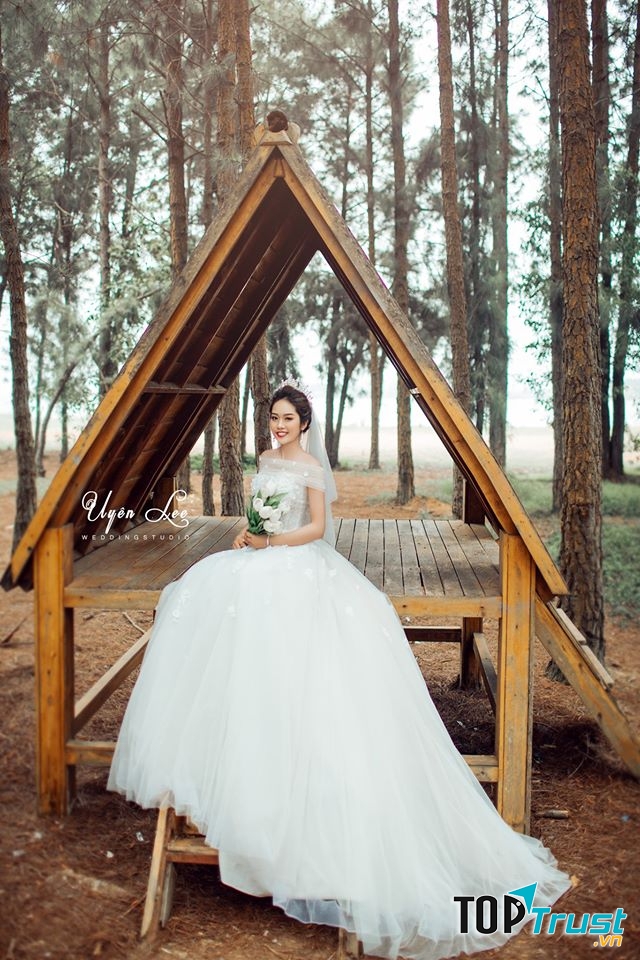 Uyên Lee Bridal