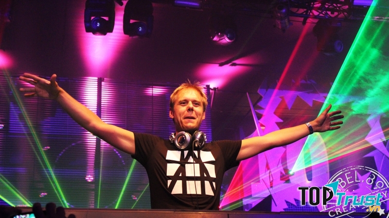 Van Buuren đã có cực kỳ nhiều đóng góp cho nền âm nhạc thế giới