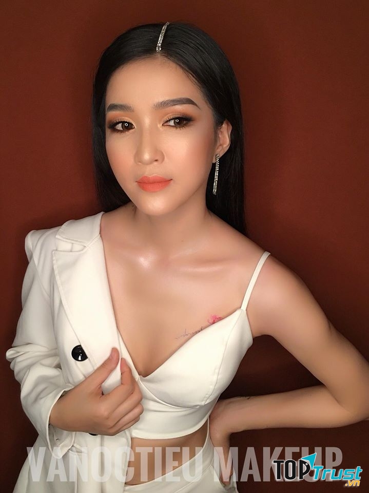 Vân Ôc Tiêu Makeup