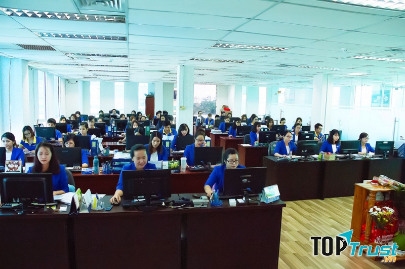 Nhân viên công ty