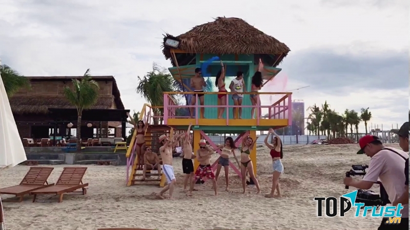 Vanessa Beach Club mang đến cho bạn những phút giây thư giãn nhất.