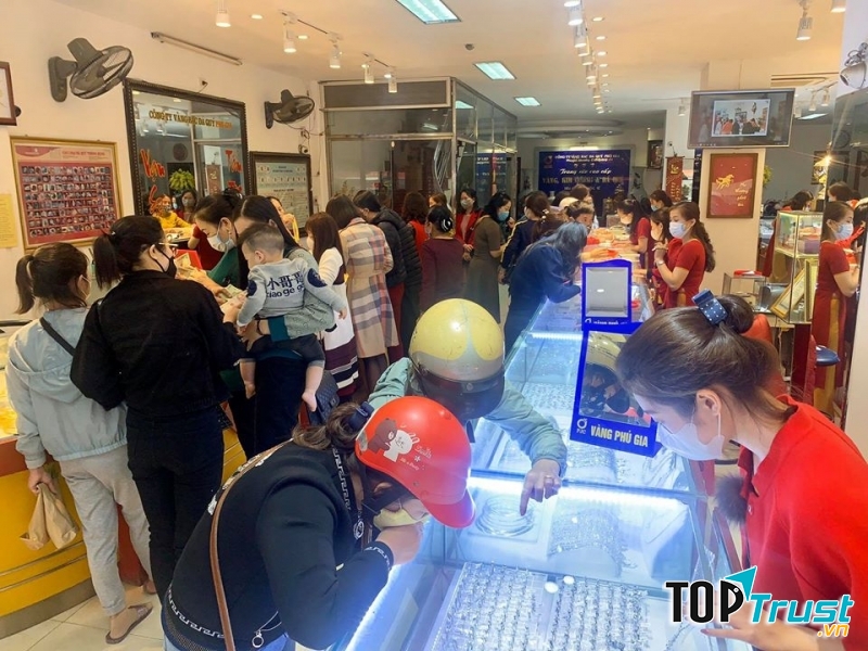 Vàng Bạc Đá Quý Phú Gia