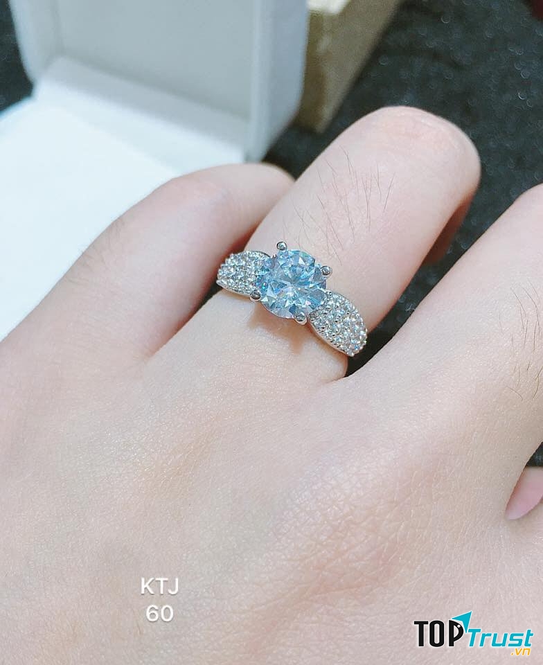 Vàng Bạc Trang Sức HCJ