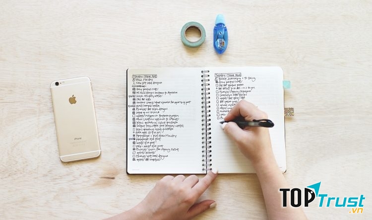 Sổ tay ghi chép là rất cần thiết