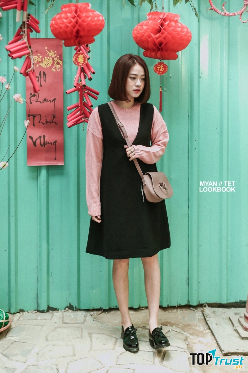 Bộ trang phục rất phù hợp cho dịp xuống phố.