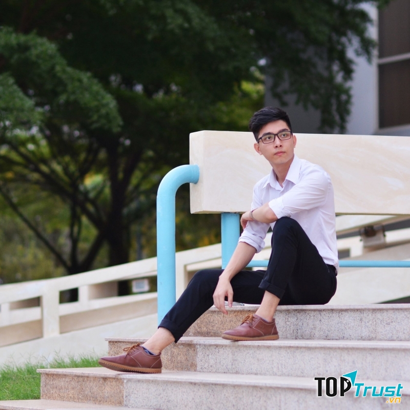 Bạn Phan Hiệp Hưng - sinh viên ngành Văn học Ngôn ngữ - ĐH KHXH & NV TPHCM