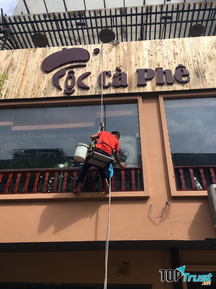 Vệ Sinh Công Nghiệp Duy Tuấn