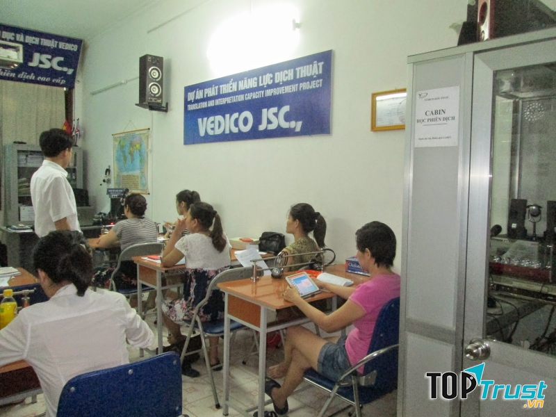 Vedico Edu là địa chỉ đào tạo biên phiên dịch nổi tiếng ở Hà Nội.