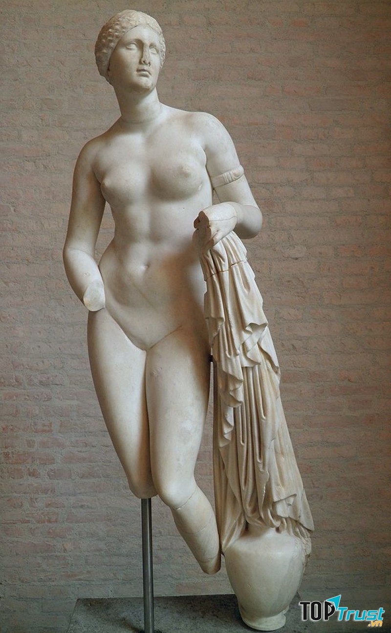 Aphrodite của Praxiteles