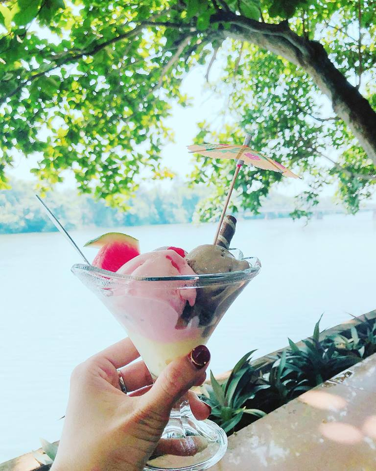 Cà phê Vĩ Dạ Xưa