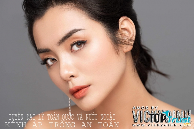 VICKYDINH kính áp tròng