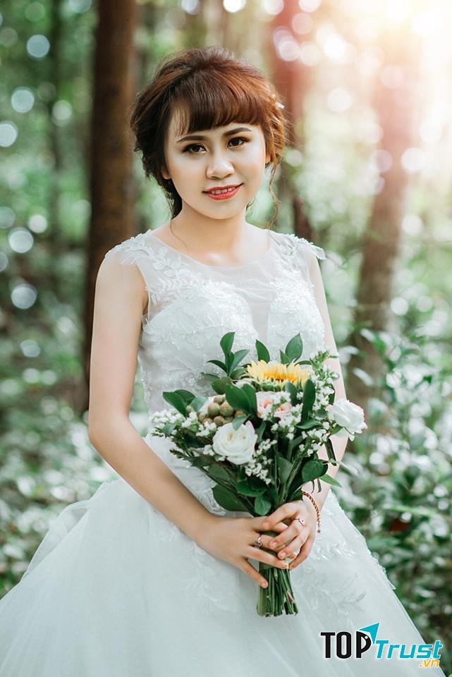 Viện Áo Cưới Paris