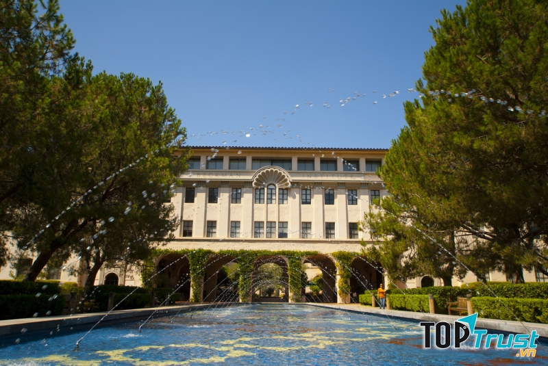 Viện Công nghệ California