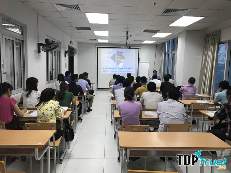 Hình ảnh phòng học tại trung tâm