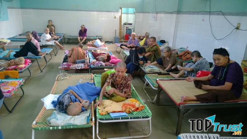 Viện dưỡng lão Việt - Hoa, chùa Lâm Quang