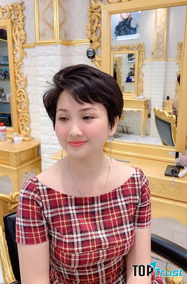 Viện Tạo Mẫu Tóc Hưng Seven