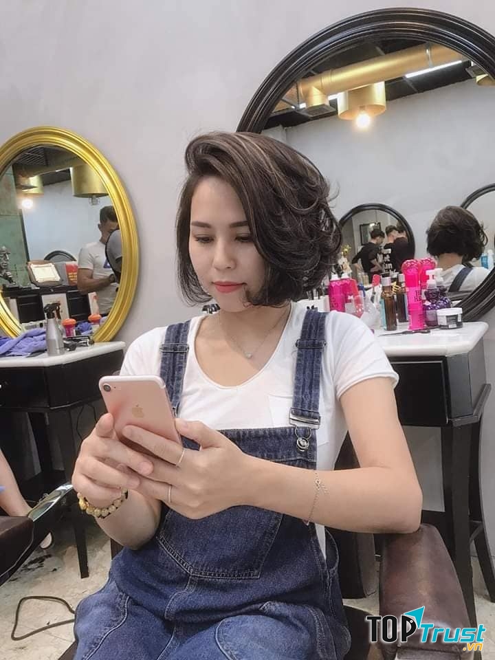 Viện Tạo Mẫu Tóc Tony Nguyễn