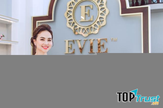 Evie Clinic & Spa