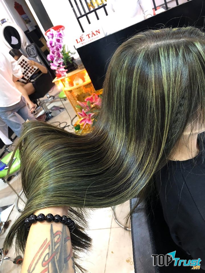 Viện Tóc Hoàng Tú
