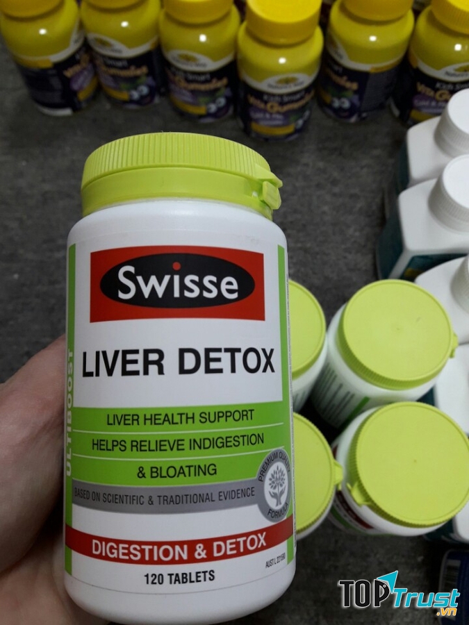 Swisse Ultiboost Liver Detox là một công thức chất lượng cao có chứa các loại thảo mộc truyền thống được sử dụng để giúp hỗ trợ chức năng gan và cải thiện chứng khó tiêu, đầy hơi.