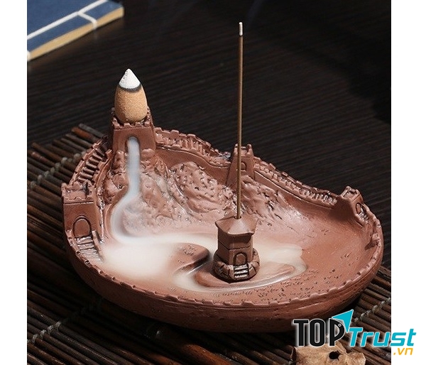 Việt Hương Trầm