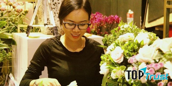  Giáo viên giảng dạy đều được đào tạo bài bản, có trình độ chuyên môn cao, tận tình, tỉ mỉ và vô cùng khéo léo.