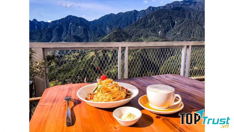 Viettreckking homestay and Cafe
