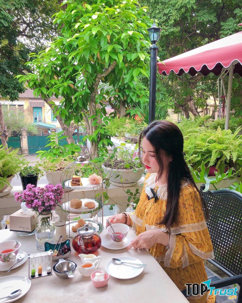 View từ tầng 2 nhà Villa