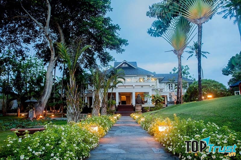 Chi phí cho một đêm trải nghiệm ở đây bắt đầu từ 6.000 đô la Mỹ