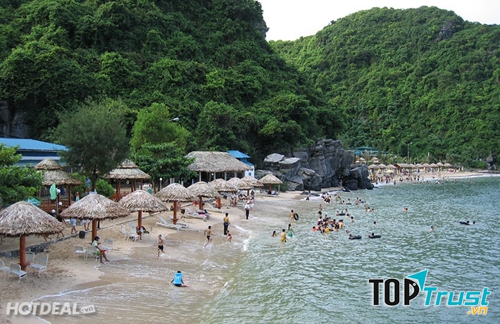 Bãi Biển ở đây rất đẹp