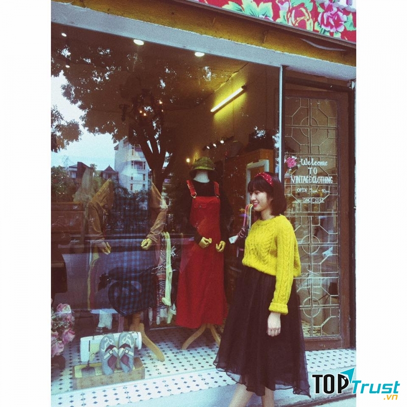 Set đồ tại Vintage clothing