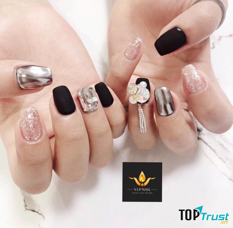 Vip Nail