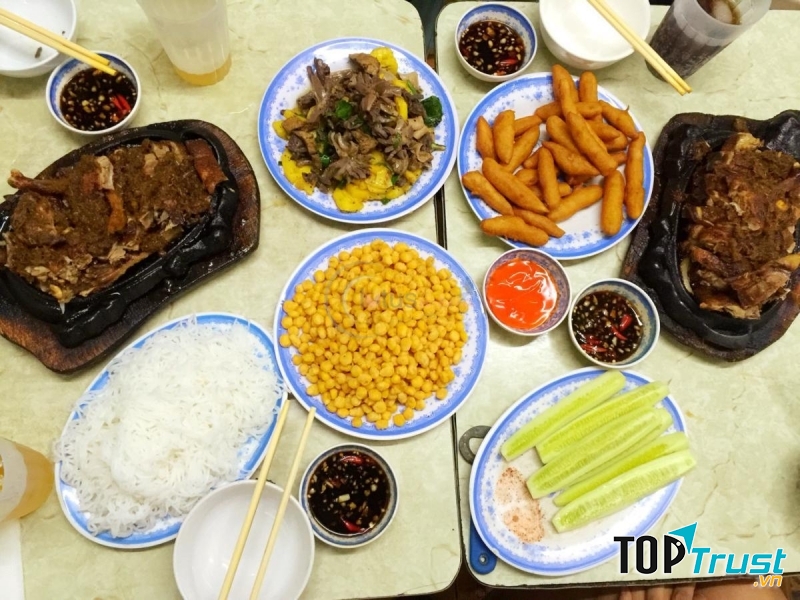 Vịt nướng Lữ Béo.