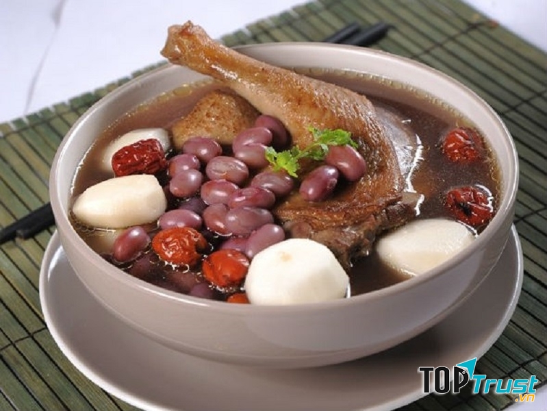 Vịt tiềm đậu đỏ