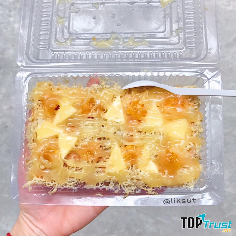 Cận cảnh hộp bánh thơm ngon của Vitamin Cake