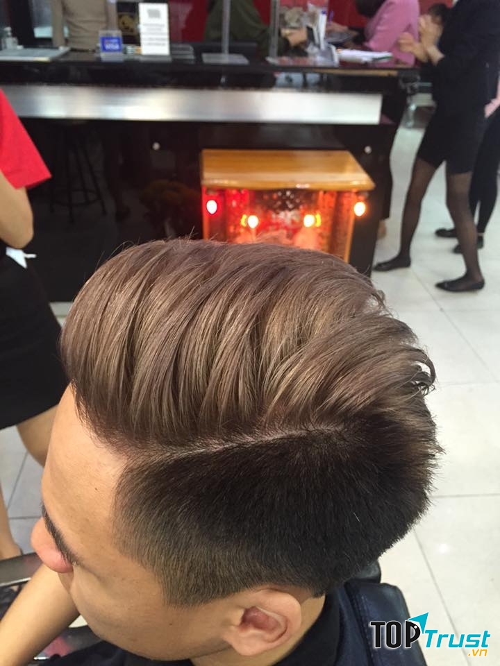 Tài năng cùng chất lượng phục vụ tốt tạo nên thương hiệu của Vivi